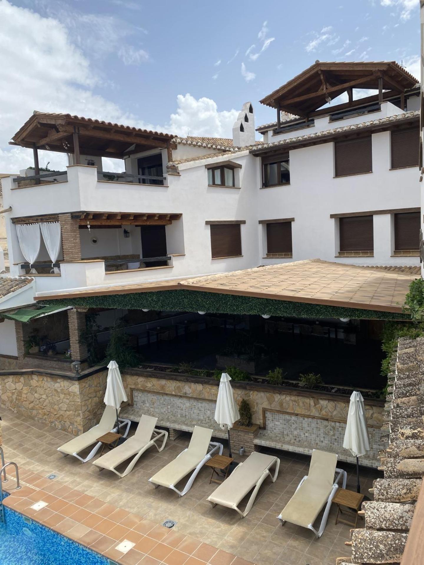 Alhanda Apartahotel Benamaurel Exterior photo